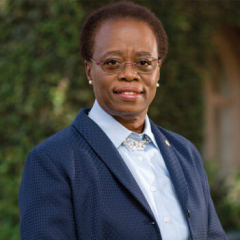 2018年，校友旺达·奥斯汀成为南加州大学第一位女性和第一位非洲裔美国人校长。